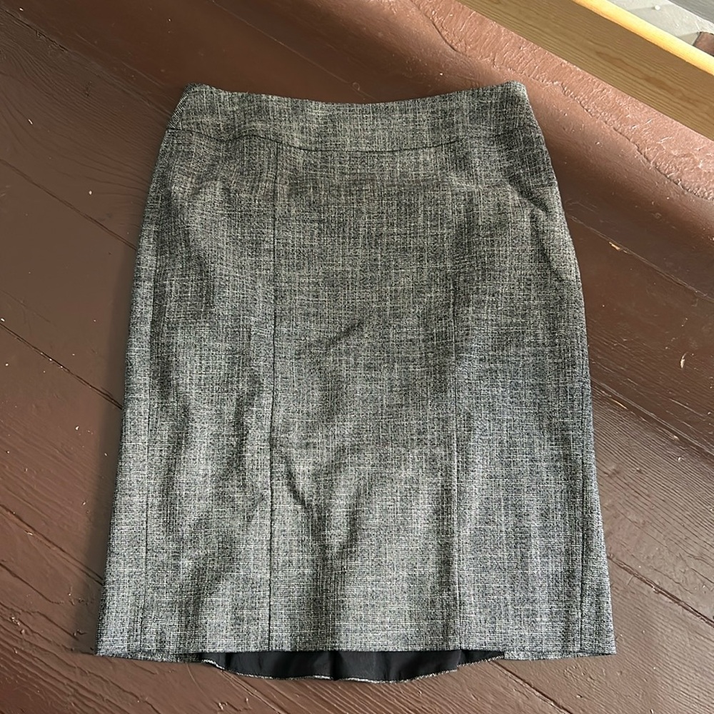 Pencil skirt